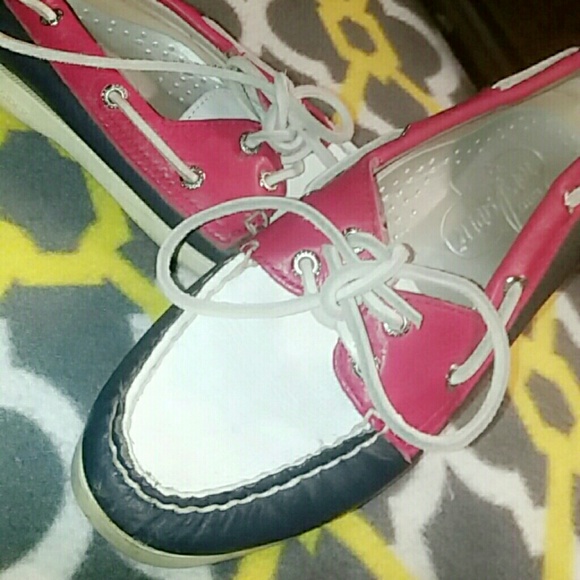 Sperrys - Picture 1 of 3